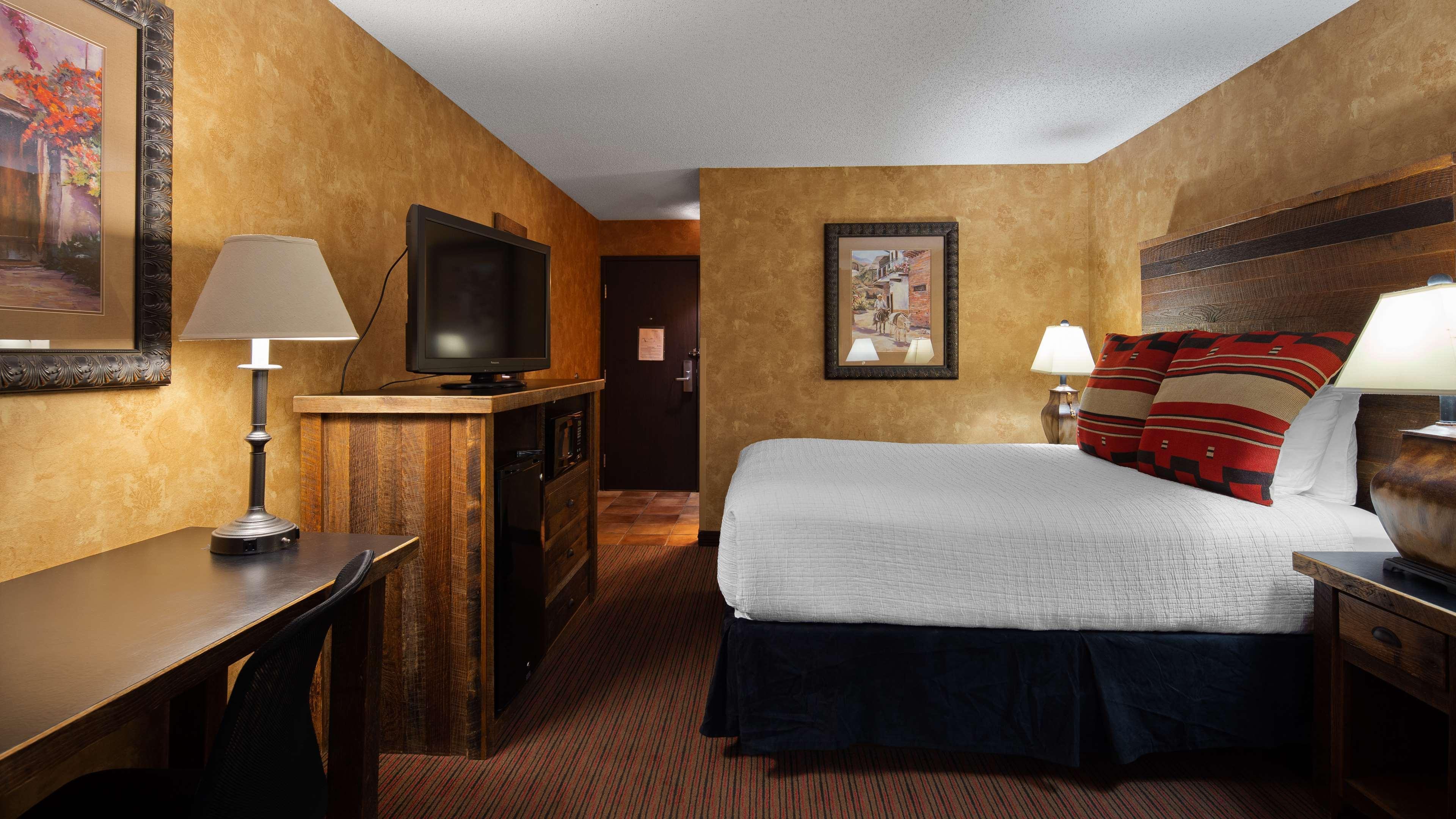 Best Western Plus Inn Of Santa Fe Exterior photo