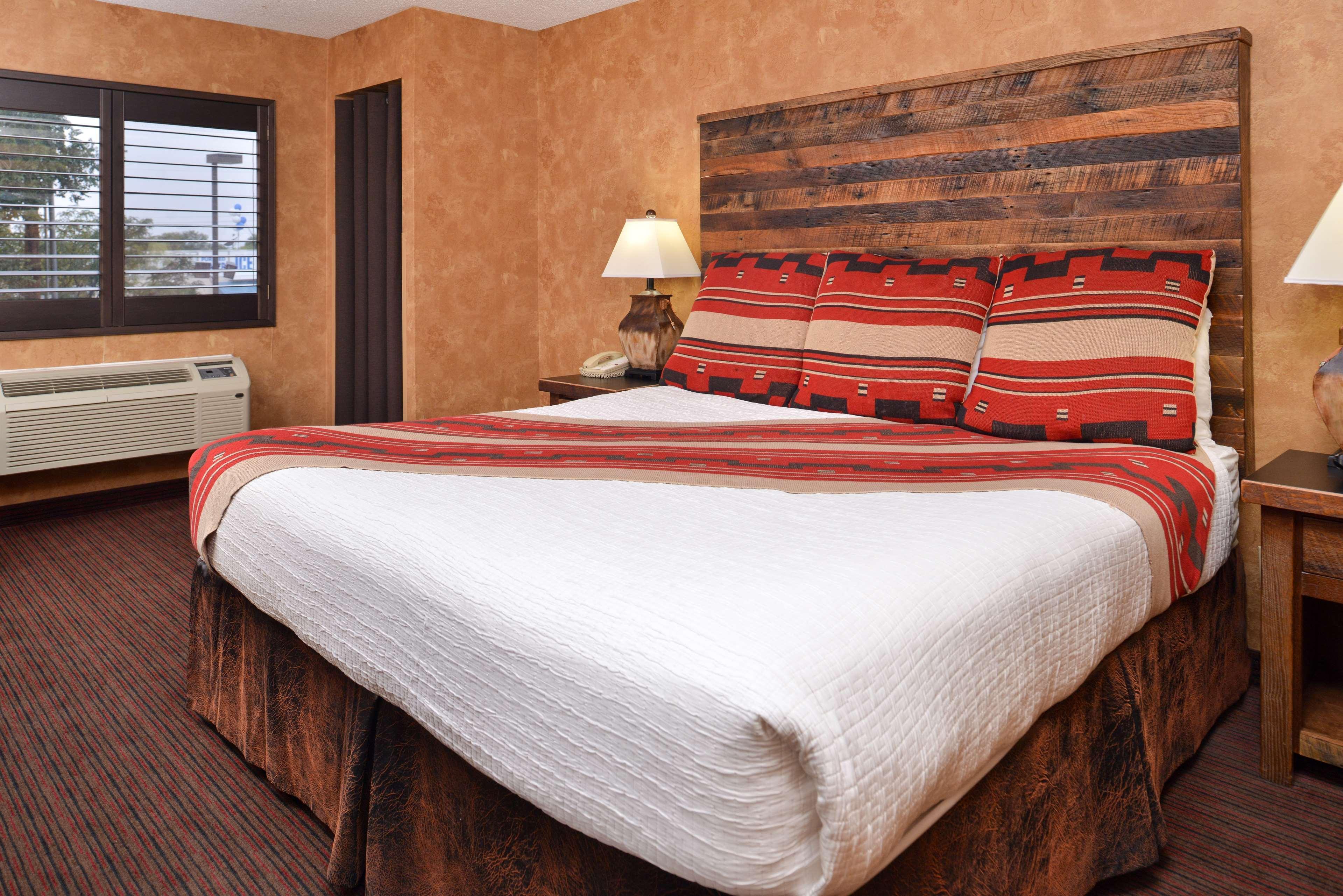 Best Western Plus Inn Of Santa Fe Exterior photo
