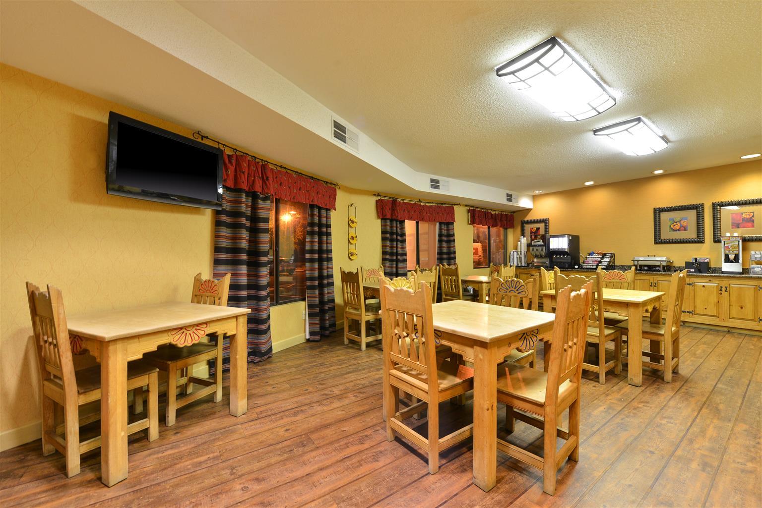 Best Western Plus Inn Of Santa Fe Exterior photo